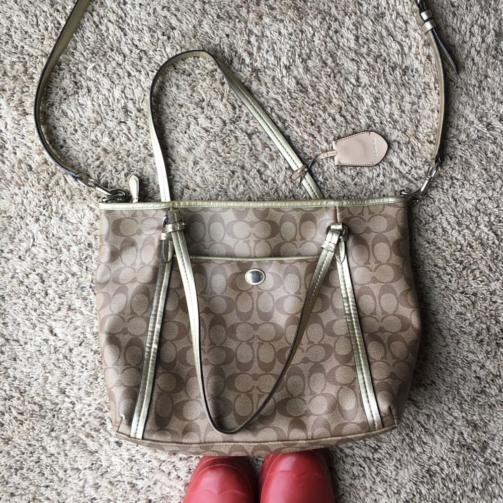 Authentic Coach purse